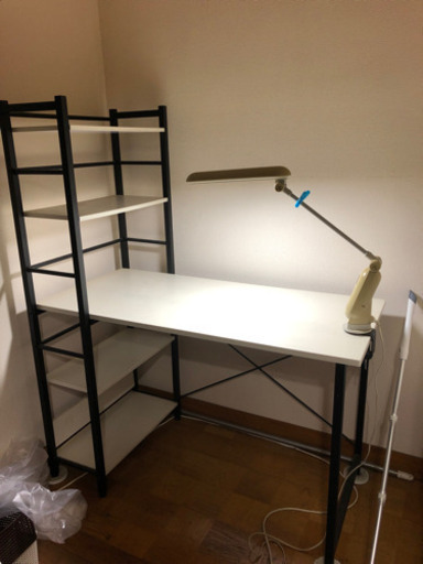 【三月下旬までの販売】ニトリ　システムデスク
