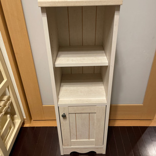 引き取り3/4まで‼️キッチン　棚　隙間家具