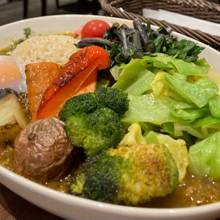 12月7日　土曜日　無農薬野菜たっぷりのカレーを食べながらランチ交流会