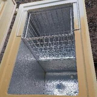 ★SOLD OUT★冷凍庫／102L／上開き1ドア【中古／完動品】直冷式　ノンフロン　冷凍専用の画像