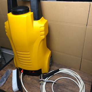 CNHKEE 充電式高圧洗浄機 洗車用品 32L タイヤ付きの画像