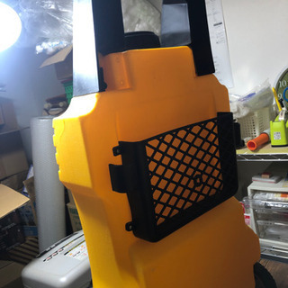 CNHKEE 充電式高圧洗浄機 洗車用品 32L タイヤ付きの画像