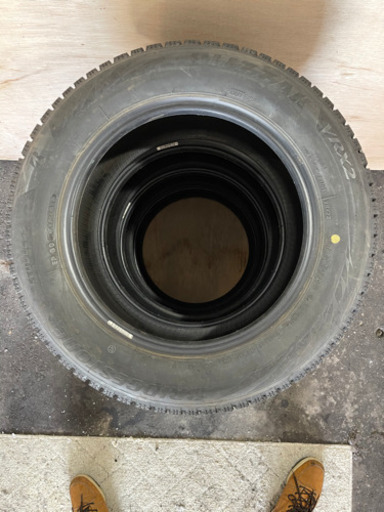 185/60R14 ブリヂストンVRX2 18年