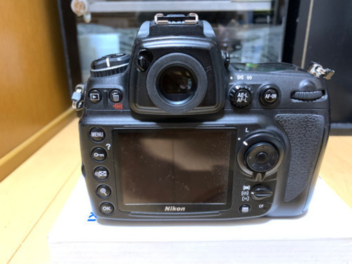 Nikon D700【お話し中です9/9】