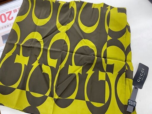 グッチ　スカーフ　未使用品