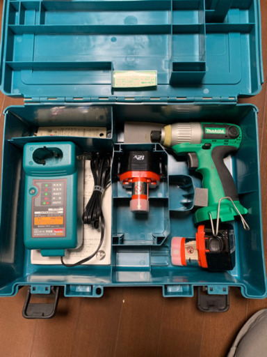 美品　Makita インパクトドライバー　12v