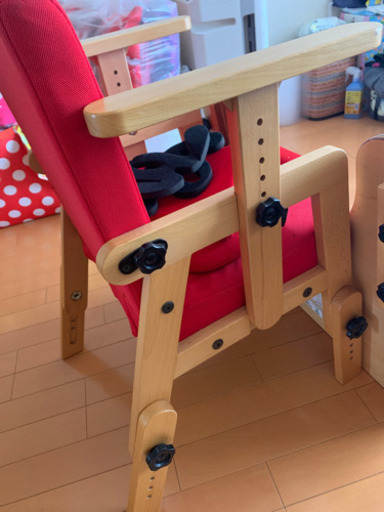 バンビーナチェア　赤色