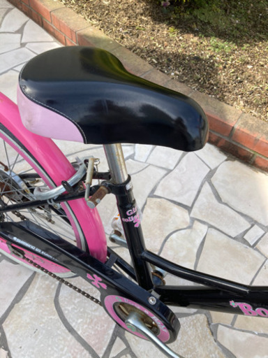商談中　子供用自転車　22インチ　SHIMANO６段変速