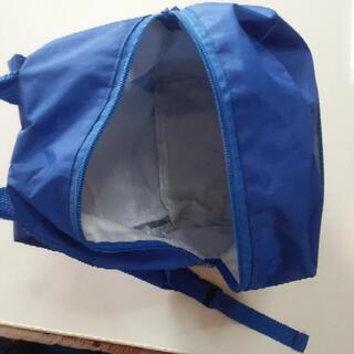 小学生位のリュックの画像