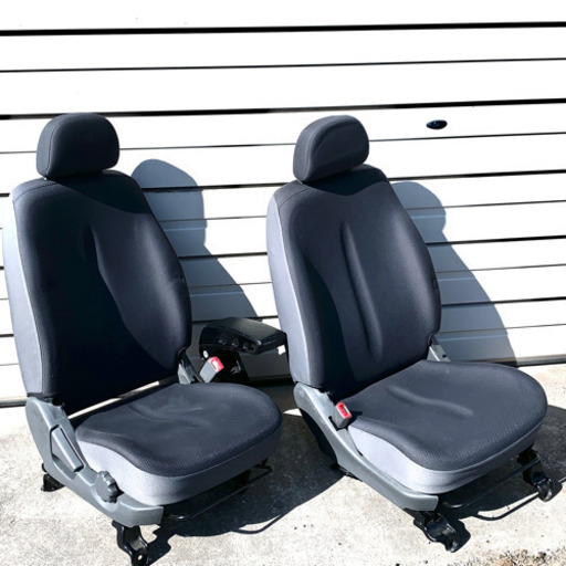 スバル　R2　フロントシート（運転席・助手席セット）ひじ掛け