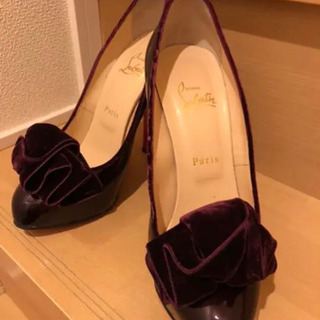 お値引き可‼️♡ルブタン　ベルベットハイヒール♡38サイズ