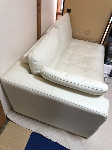 3人掛けソファー(3月中まで出品)