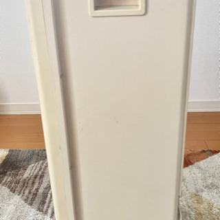 YUASA マイナスイオン冷風機の画像