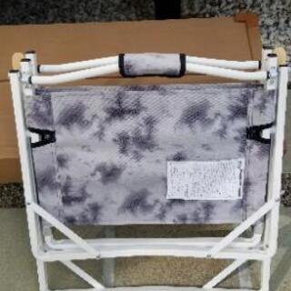 コールマン　コンパクトフォールディングチェア　キャンプギアの画像