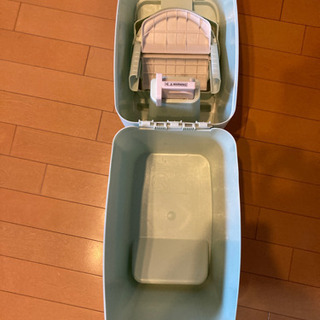 アップリカ　おむつ用ゴミ箱の画像