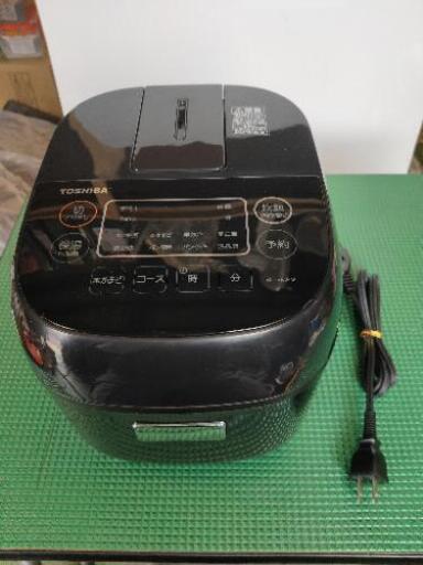 美品　東芝　ジャー炊飯器　RC−5MFM 2019年製　3合炊き
