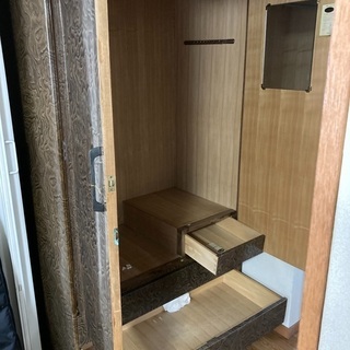 あげます　昭和　洋服タンスの画像