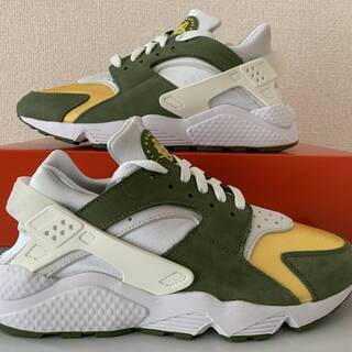 STUSSY x NIKE HUARACHE LE DARK OLIVE