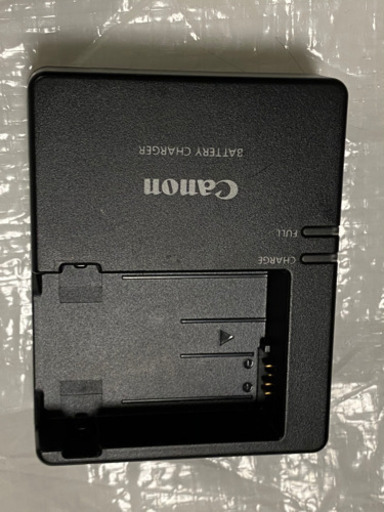 Canon充電器 LC-E8 x7iまでのバッテリー対応
