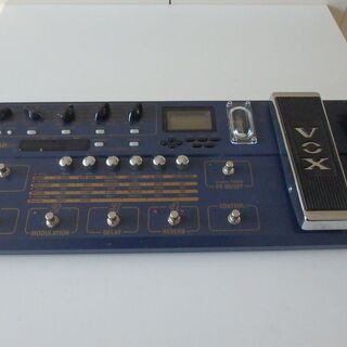 Vox Tonlab SE ペダル２台付の巨大エフェクター