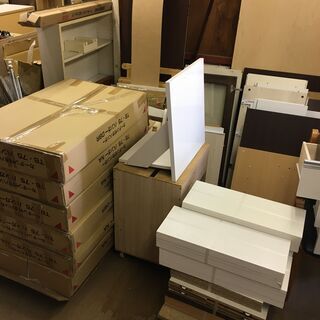 無料！家具の木製パーツ大量入荷！　大量にあげます。DIY好きな方是非。
