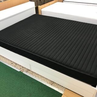 ダブルベッド　②