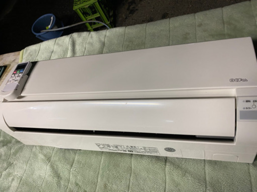 美品HITACHIルームエアコン工事代込み
