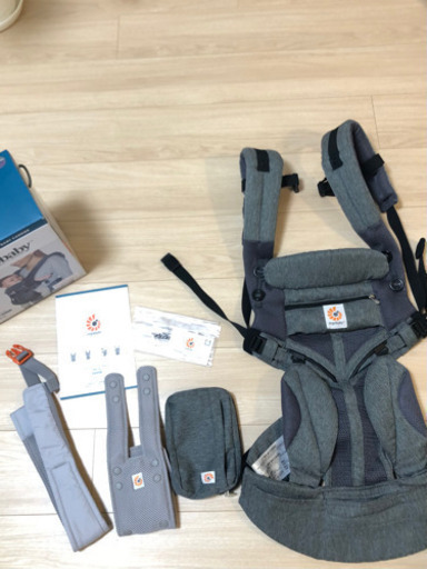 エルゴ　OMNI360  【お取引き中】