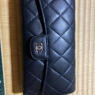 ・CHANEL シャネル　マトラッセ/ラムスキン/三つ折長財布/ブラック×シルバー金具の画像
