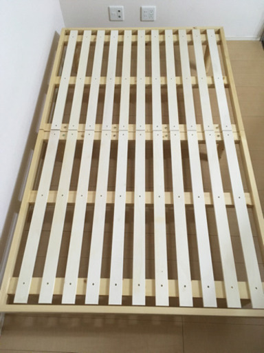 セミダブル  ベッド　マットレス付