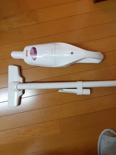 リョービ 充電式クリーナー