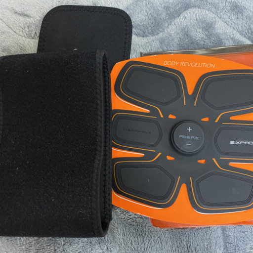 限定値下げ！シックスパッド　SIXPAD ダイエット！！