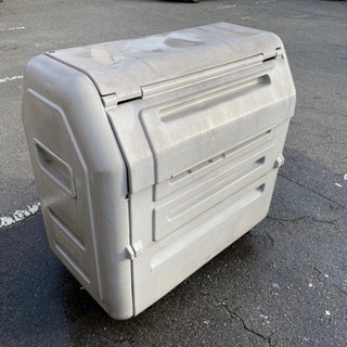 大型ゴミストッカー
