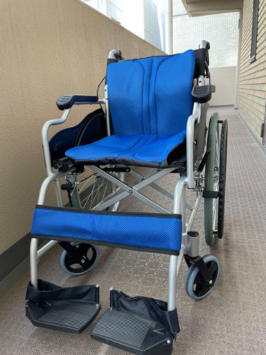 相談中　自走式車椅子 介護椅子