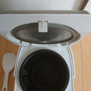 炊飯器の画像