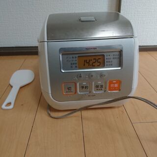 炊飯器の画像