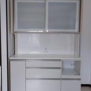激安！ニ○リで購入食器棚！
