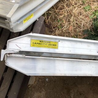 アルミラダーレール　折りたたみ式　耐荷重200kg 2本の画像