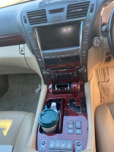 LS460