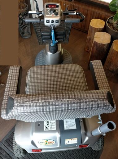 スズキセニアカー、シニアカー、電動,