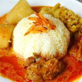 【天神のど真ん中でアルバイトしてみませんか？】老舗カレー店 ホー...