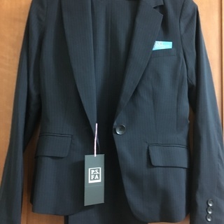 P.S.FA 新品　パンツスーツ　黒　7号