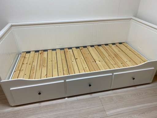 IKEA HEMNES ベッド　マットレス付き