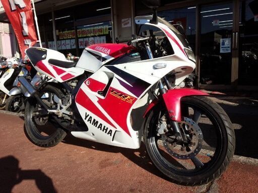 NO.3699　ＴＺＲ５０Ｒ　水冷２サイクル７．２馬力エンジン　６速ギヤ　セル付き　レッド＆ホワイト　☆彡