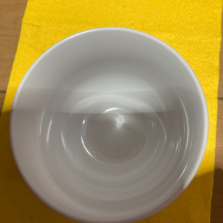 処分‼️お値下げ‼️プラスチック製湯呑み茶碗の画像