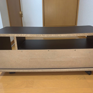 テレビボードの画像
