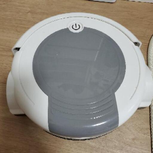 【お譲り先決定】ロボット掃除機(ecomo)