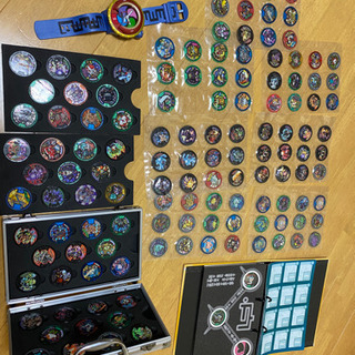 妖怪ウォッチメダル120枚以上　ウオッチ付き　中古品