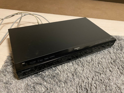 DVDレコーダーとTVセット