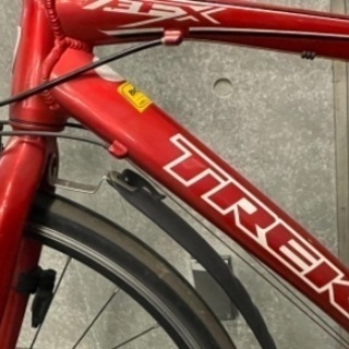 TREK 7.3FX クロスバイク(700×32cサイズ）、色：レッド